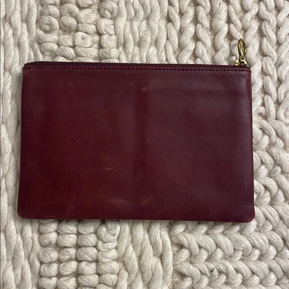 SOLD Madewell Oxblood Leather Zip Pouch • 8.5” x 5.5” - Picture 4 of 11